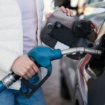 АЗС скасують поточні ціни на бензин: у НБУ розкрили, до чого готуватись українцям